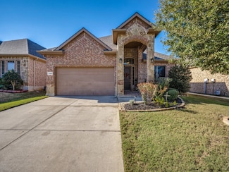 3308 Estacado Dr, Denton, TX 76210