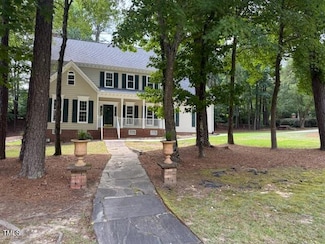 100 Lulworth Ct, Cary, NC 27519