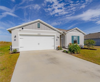 2030 Ficus St, Mascotte, FL 34753