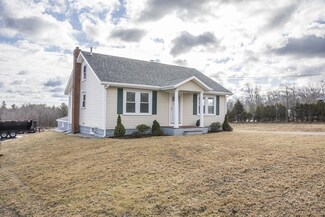 1727 Williams St, Dighton, MA 02715
