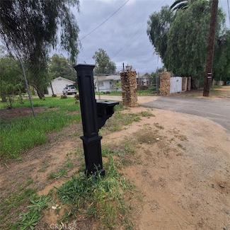 10560 Robinson Ave, Riverside, CA 92505