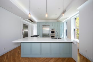 461 Washington Ave Unit 3, Clinthl, NY 11238
