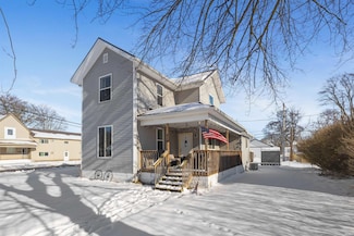 429 N Broadway St, Butler, IN 46721