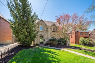159 Inglewood Dr, Pittsburgh, PA 15228