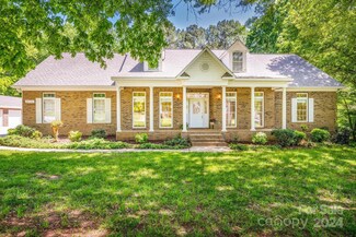 6730 Hawks Nest Ln, Stanley, NC 28164