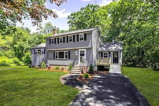 21 Karen Lee Ln, Tewksbury, MA 01876