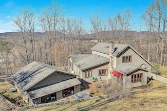 29 Serenity Ln, Blue Ridge, VA 24064