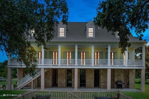 794 W Beach Blvd, Pass Christian, MS 39571