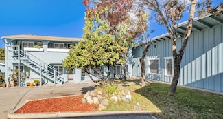 2735 Soquel Ave, Santa Cruz, CA 95062