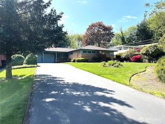 3017 Ammons Dr, Longview, WA 98632