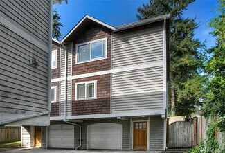 12311 Roosevelt Way NE Unit B, Seattle, WA 98125