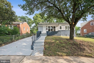 5513 Kennedy St, Riverdale, MD 20737