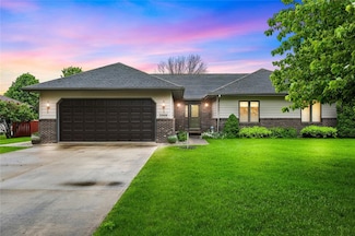23680 Gombert Dr, Anamosa, IA 52205