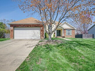 3223 Stonebridge Dr, Belleville, IL 62221