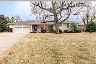 8312 Glenwood Ave, Oklahoma City, OK 73114