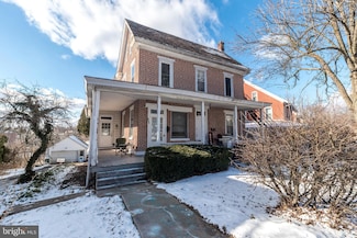 600 W Walnut St, Perkasie, PA 18944