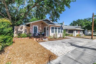 1174 8th St N, Saint Petersburg, FL 33701
