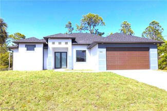 3502 14th St W, Lehigh Acres, FL 33971