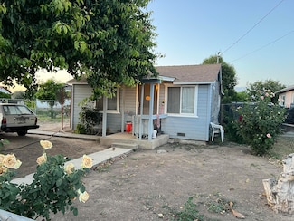 12478 1st Dr, Cutler, CA 93615