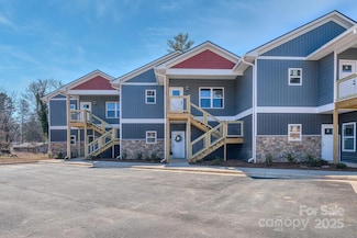 143 Carver St Unit 11, Brevard, NC 28712