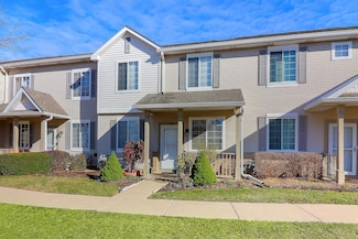 75 Strawflower Unit 75, Romeoville, IL 60446