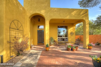 2814 N Torino Ave, Tucson, AZ 85712
