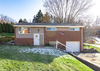 200 Connie Dr, Pittsburgh, PA 15214