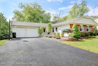 41 Stockton Dr, Marlboro, NJ 07746