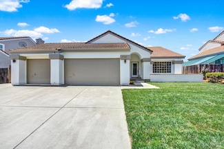 712 Bundoran Way, Vacaville, CA 95688