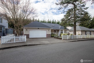 1711 Redwood Place SE, Olympia, WA 98501