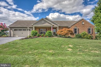 476 Glen Mar Ave, New Holland, PA 17557