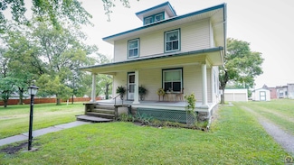 413 Seabury St, Effingham, KS 66023