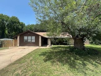 4604 Lambs Ln, Austin, TX 78744