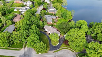 2121 Lakeside Dr, Lexington, KY 40502