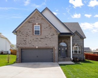 134 Chisum Ct, Clarksville, TN 37043