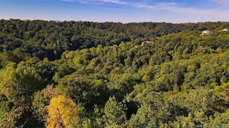 1021 Canyon Rd, New Albany, IN 47150