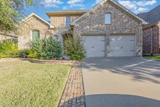 1030 Finsbury Ln, Forney, TX 75126