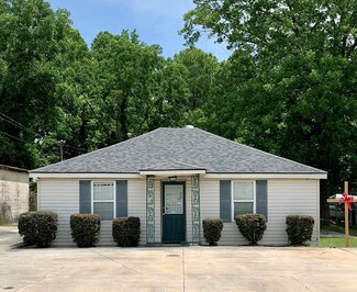 42 W Willow Creek Ln, McRae-helena, GA 31055
