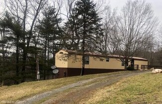 286 Barberry Rd SE, Floyd, VA 24091