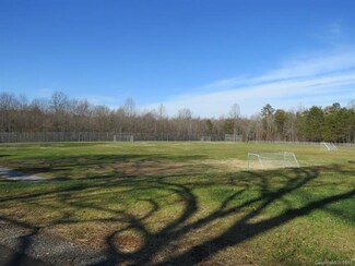 23 Forest Creek Dr Unit 23, Statesville, NC 28625