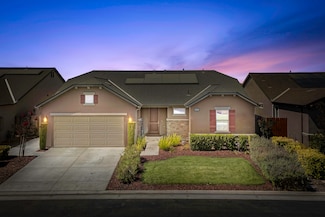 3242 Spring Sails Ave, Tulare, CA 93274