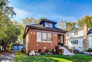 1244 Taylor Ave, Highland Park, IL 60035
