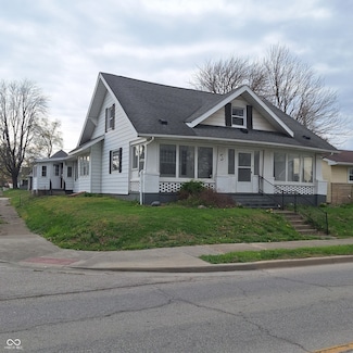 808 N Forest Ave, Brazil, IN 47834