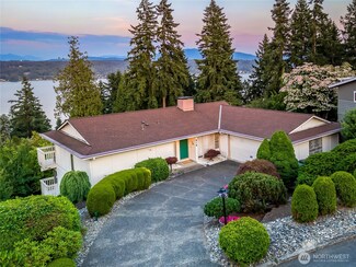 818 179th Place NE, Bellevue, WA 98008