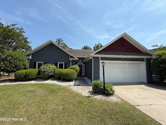 1123 Mill Run Rd, Sneads Ferry, NC 28460