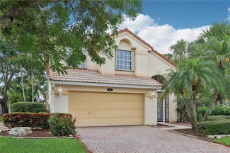 907 SE Westminster Place, Stuart, FL 34997