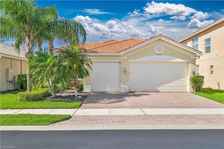 10055 Mimosa Silk Dr, Fort Myers, FL 33913