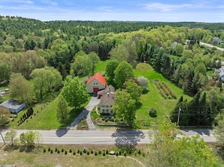 305 Grant Rd, Newmarket, NH 03857