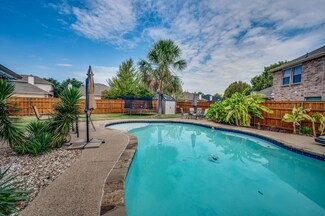 103 Foxtail Ct, Red Oak, TX 75154