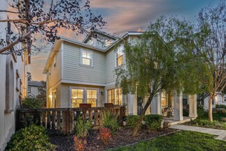 136 Avellino Way, Mountain View, CA 94043
